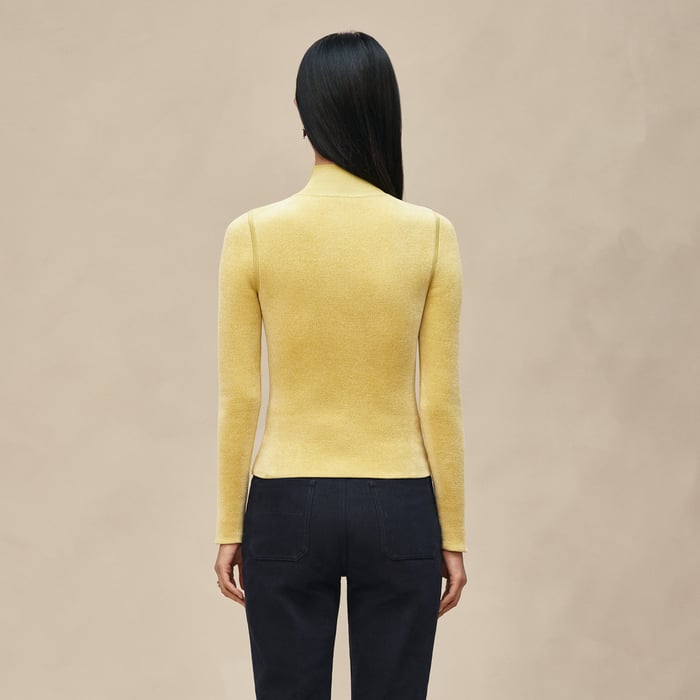 Jaune d'Orge Long-sleeve Sweater