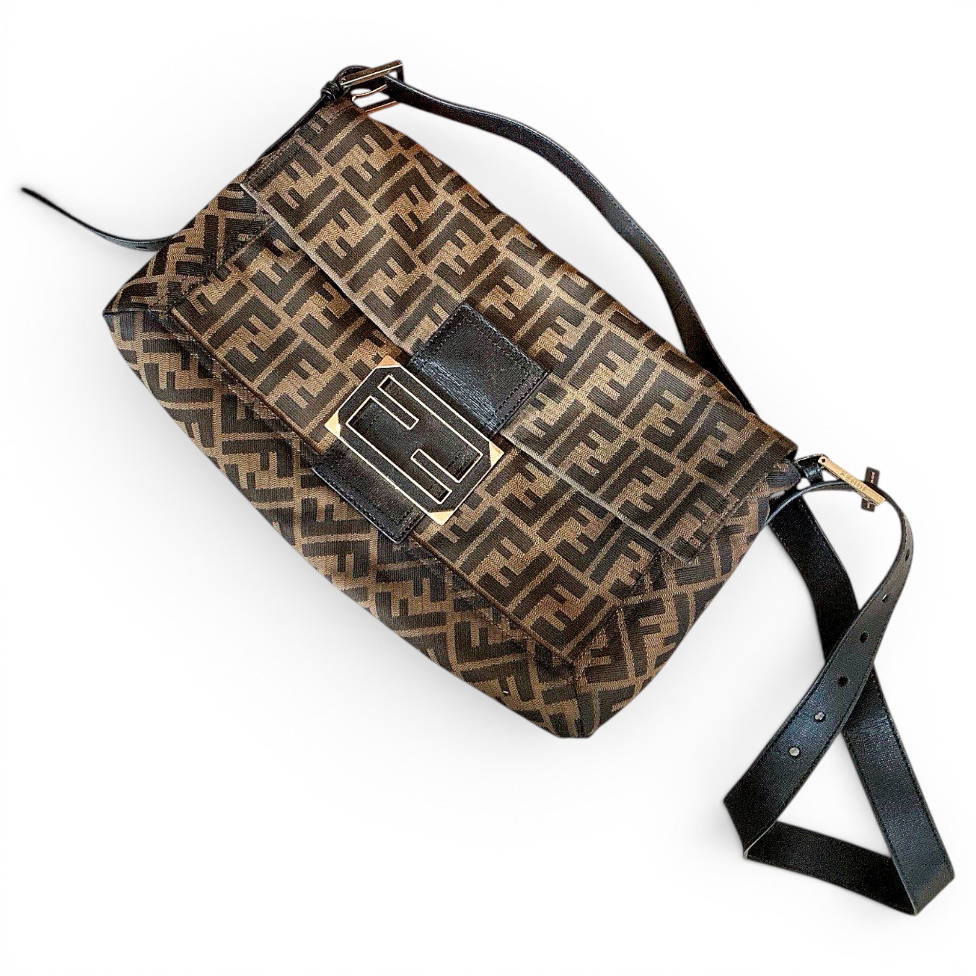 Baguette cloth handbag