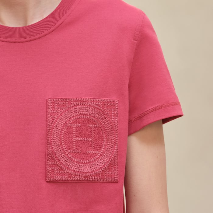 Rose Framboise Embroidered Pocket T-shirt