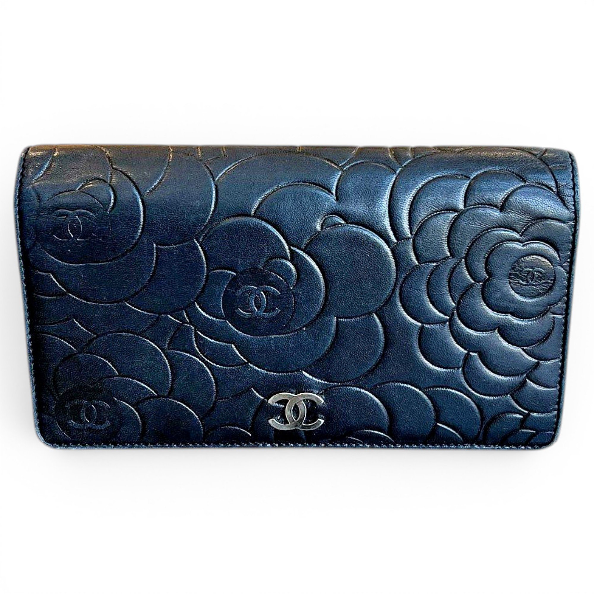 Leather clutch bag