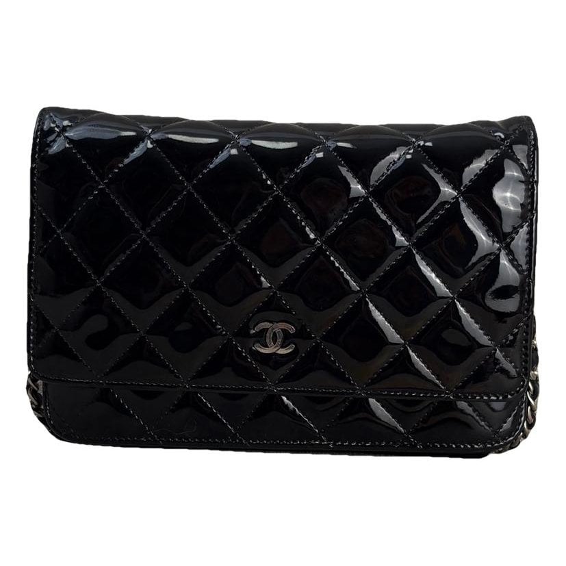 Wallet On Chain Timeless/Classique leather crossbody bag