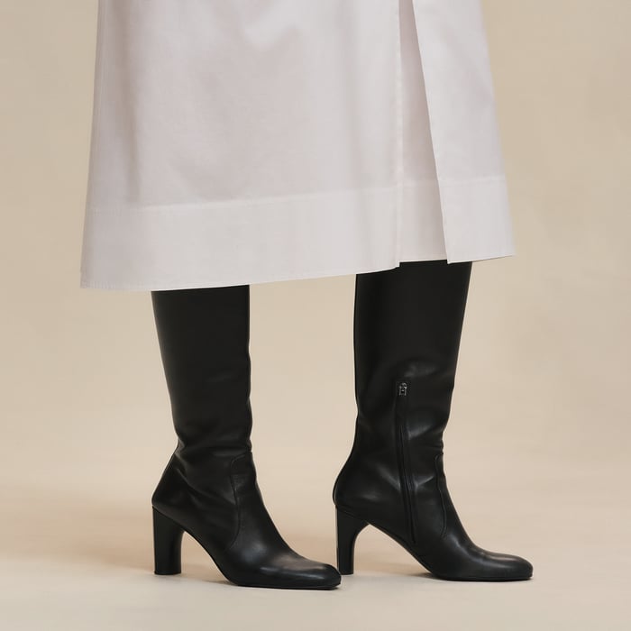Blanc Belted Wide Dress