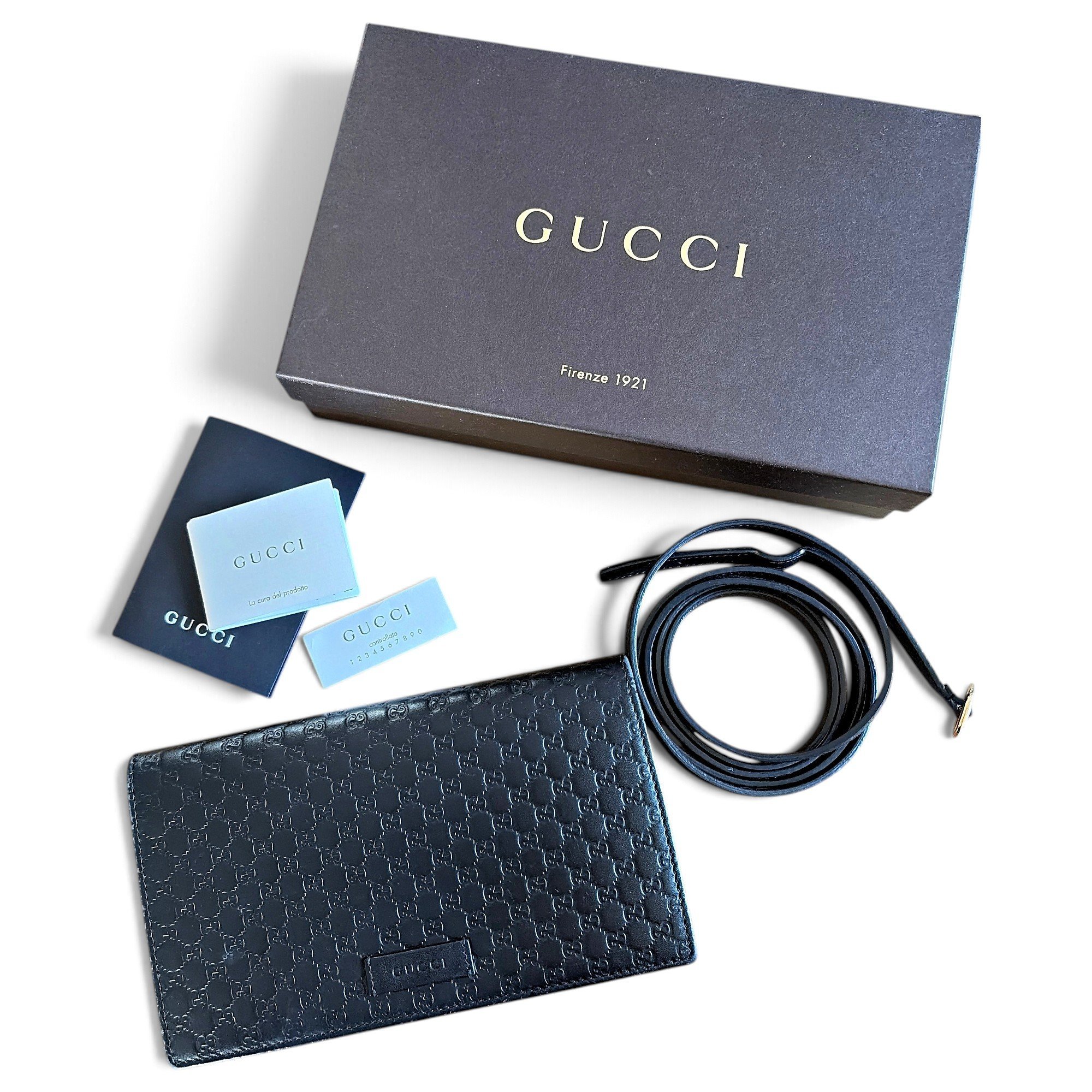Leather clutch bag