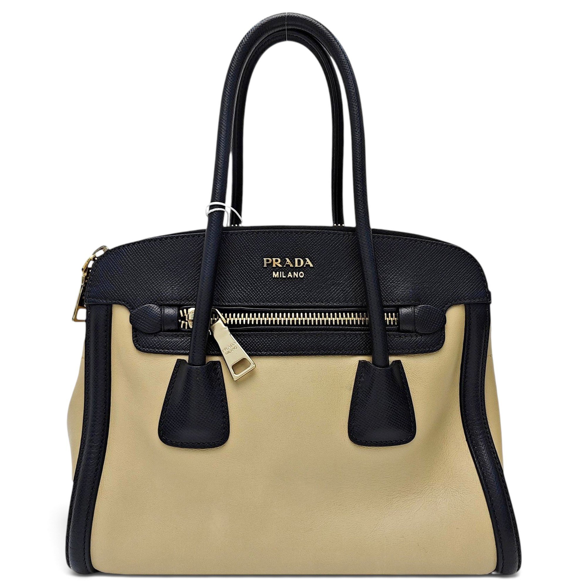 Monochrome leather handbag