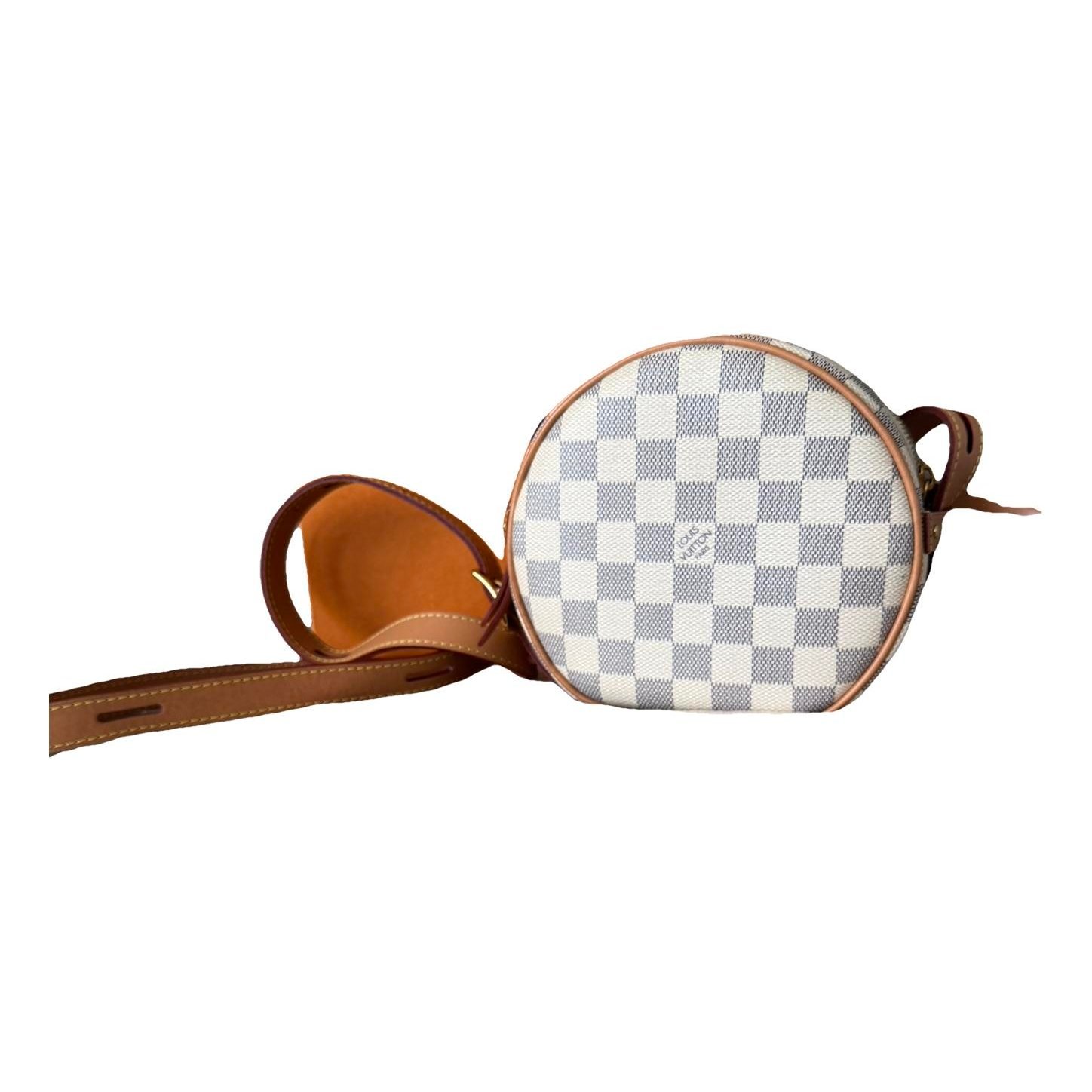 Louis Vuitton Boîte chapeau souple leather crossbody bag