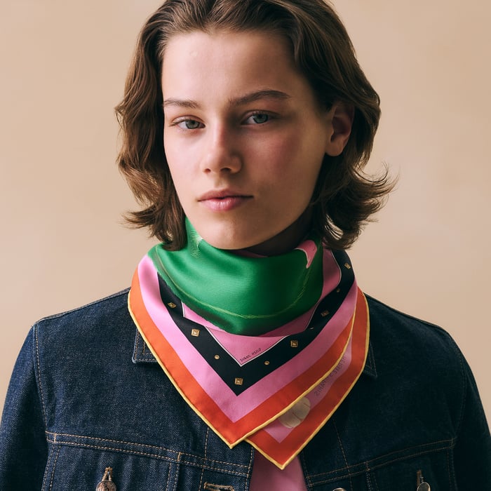 Chat Chat Chat Scarf 70