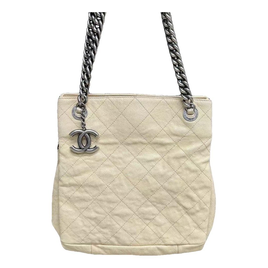 Leather tote