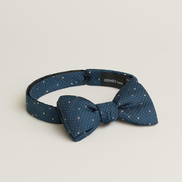 Arcade H Bow Tie
