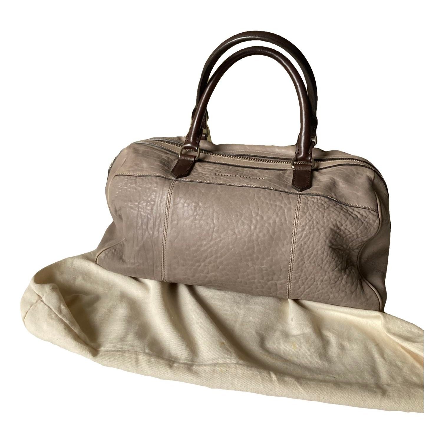 Leather handbag