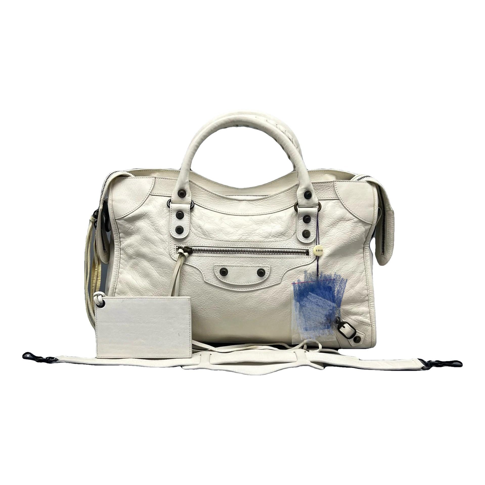 City leather handbag