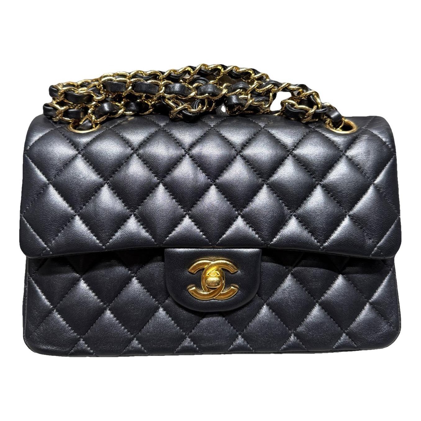 Timeless/Classique leather crossbody bag