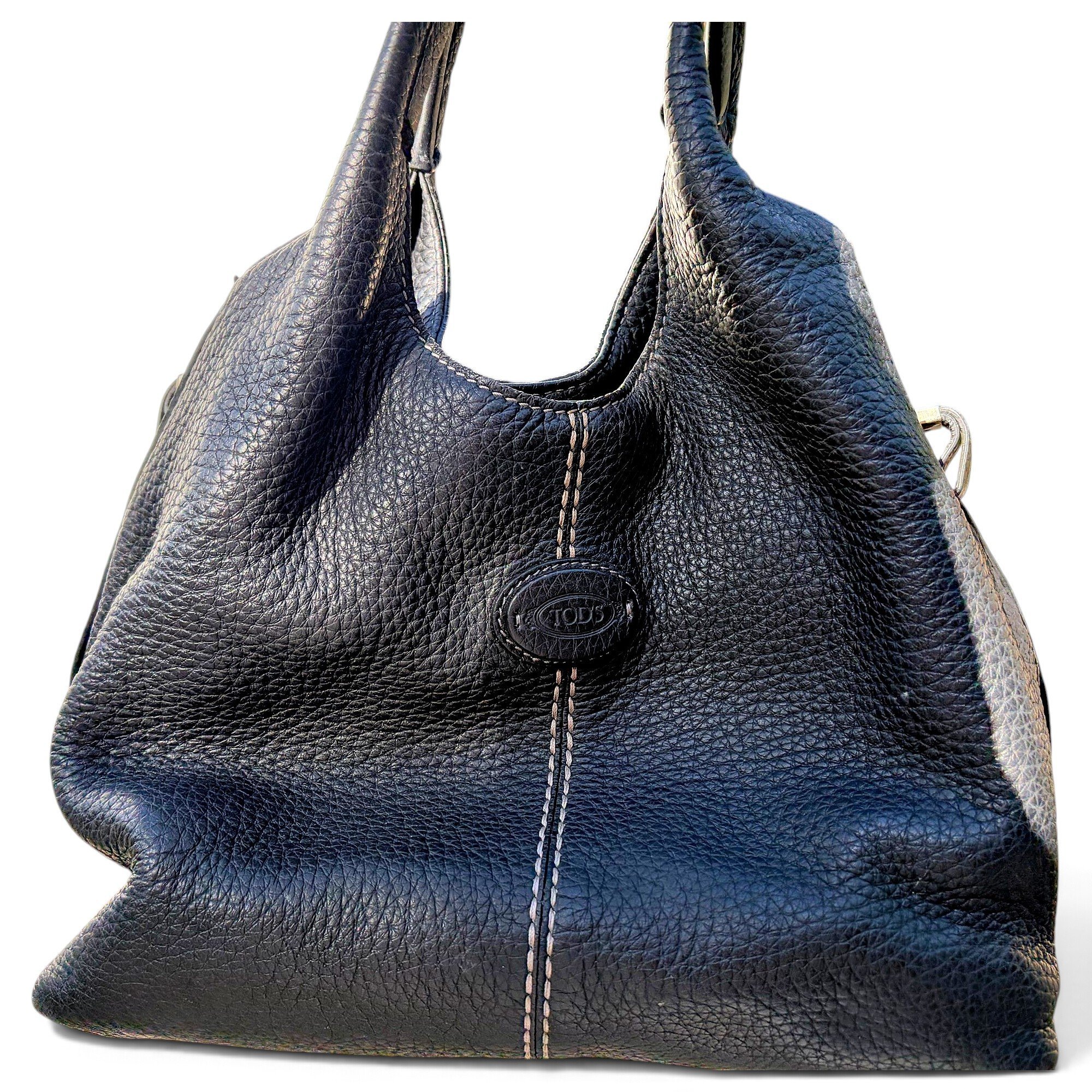 D Bag leather tote