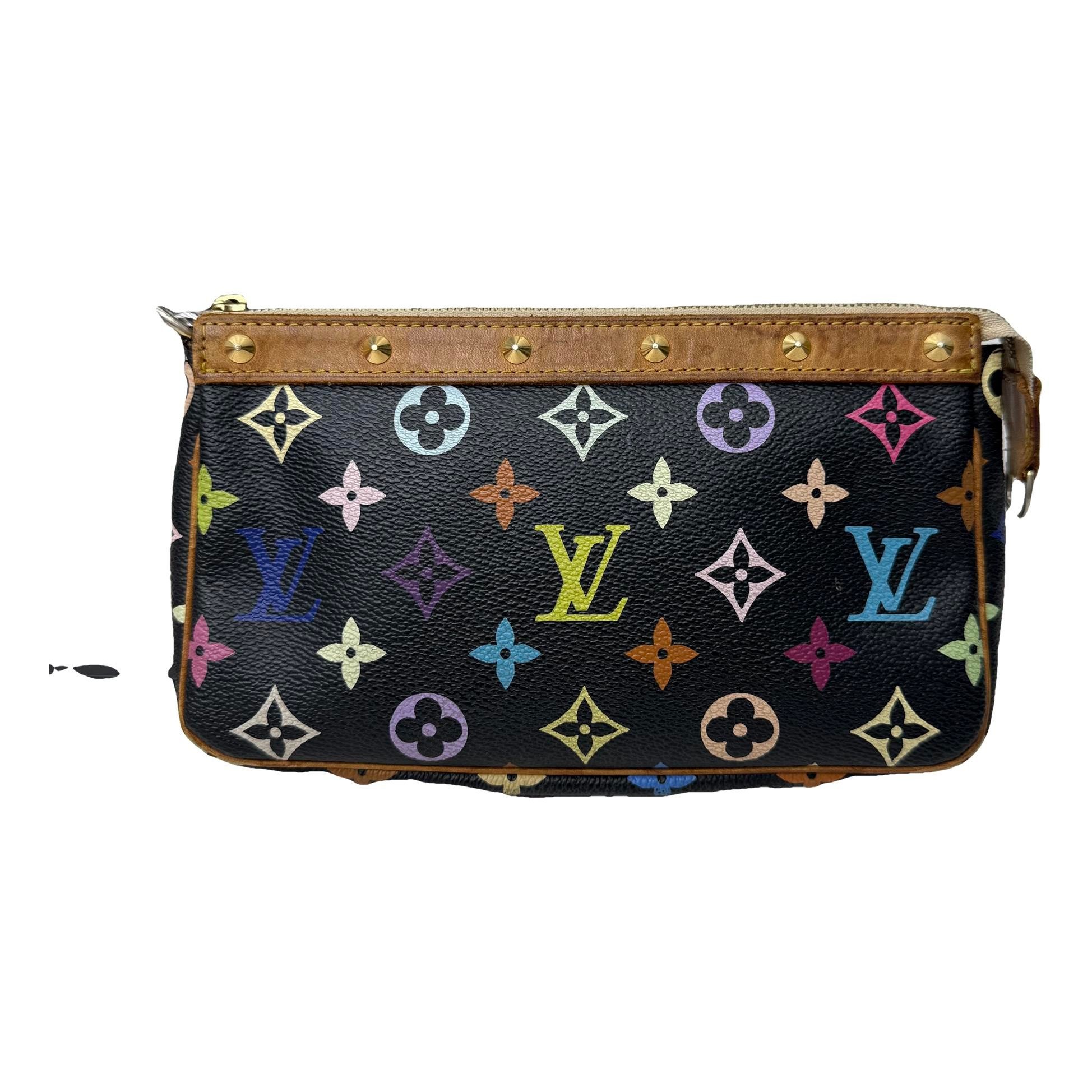Pochette Accessoire leather handbag