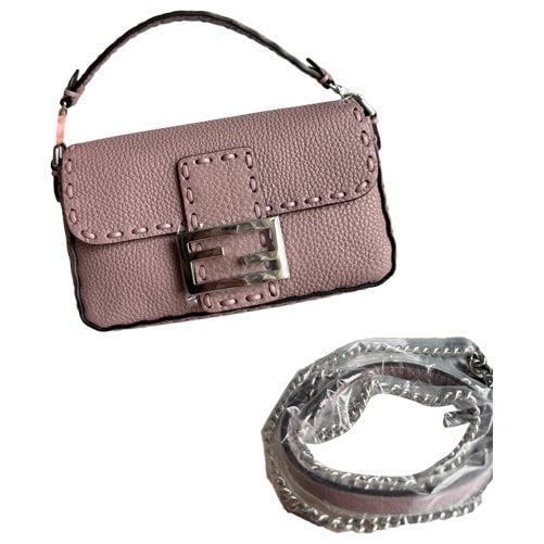 Baguette Chain Midi leather handbag