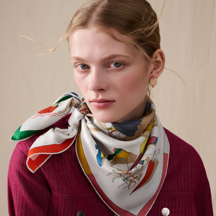 Illusion Exquise Scarf 70