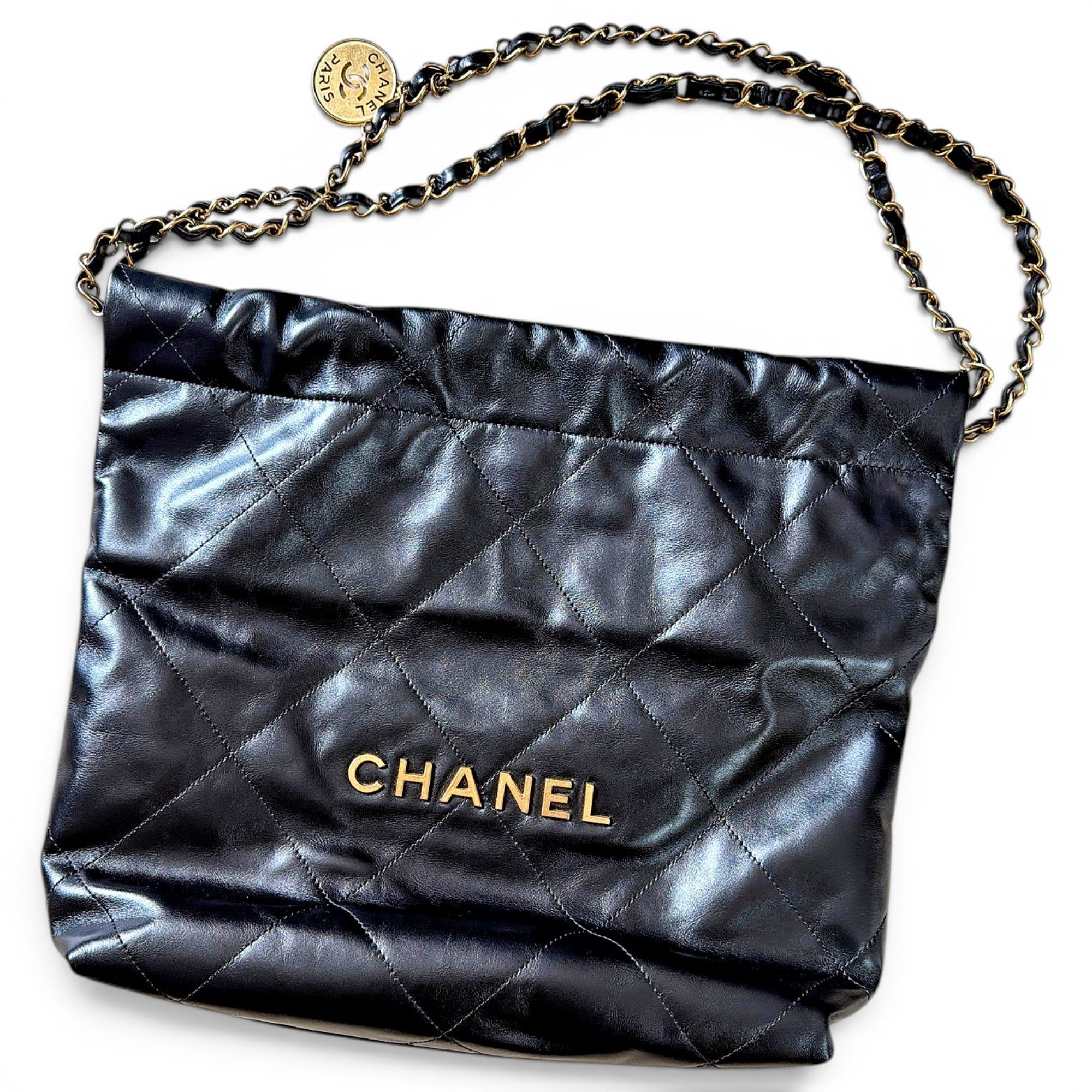 Chanel 22 leather handbag