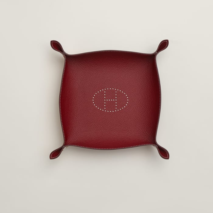 Mises Et Relances H Evelyne Change Tray