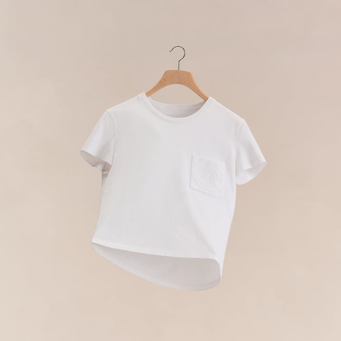 Blanc Embroidered Pocket T-shirt