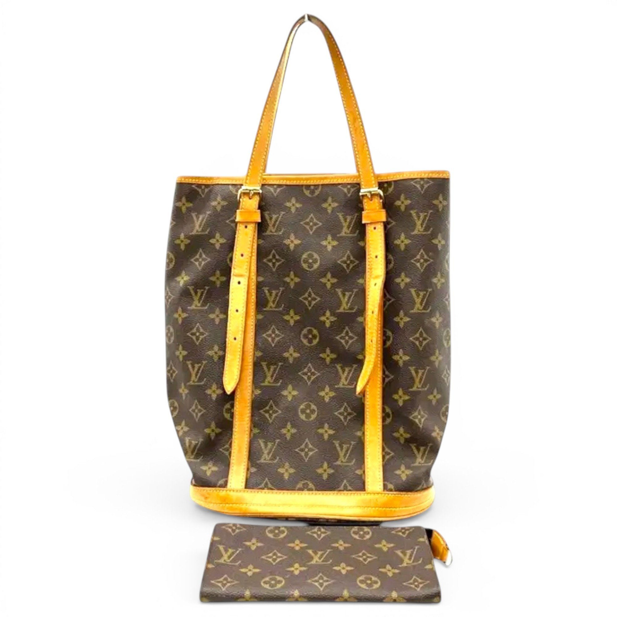 Bucket leather handbag