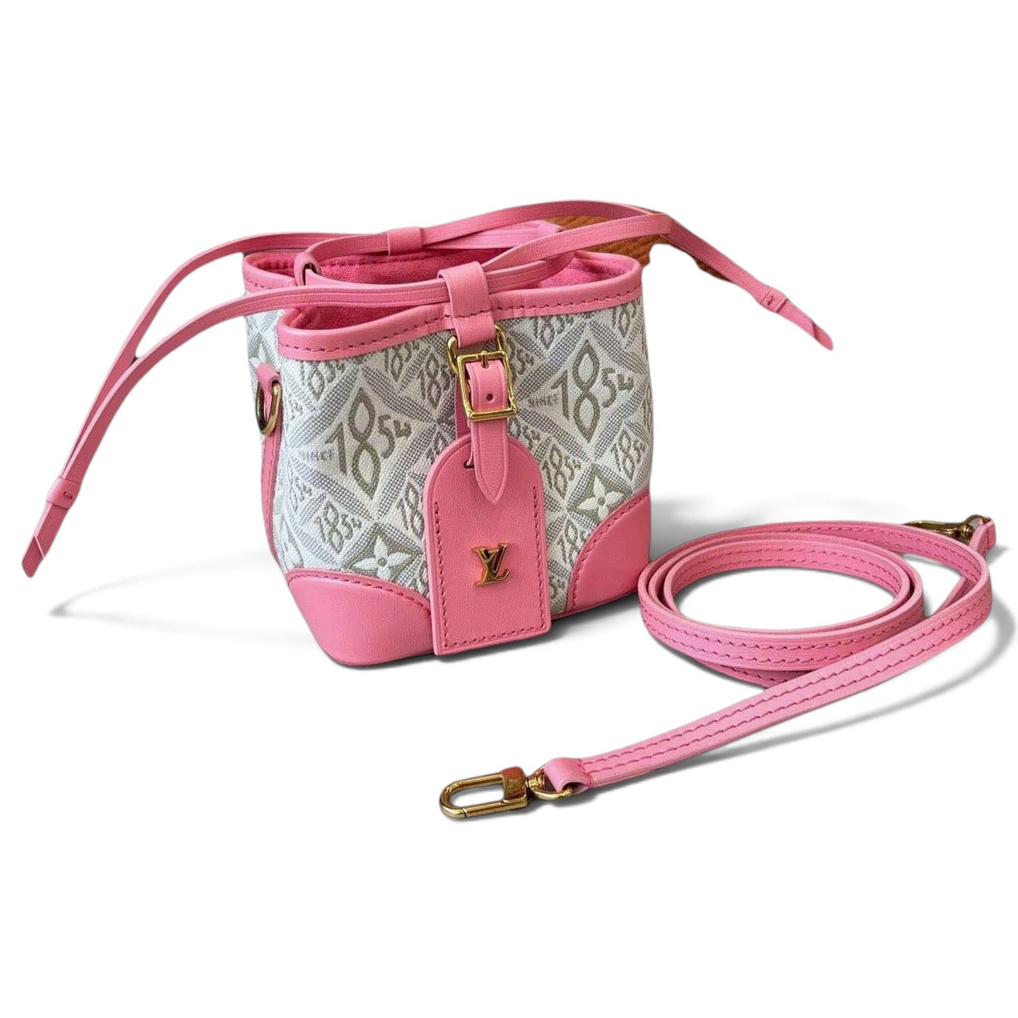 Louis Vuitton Noé leather handbag