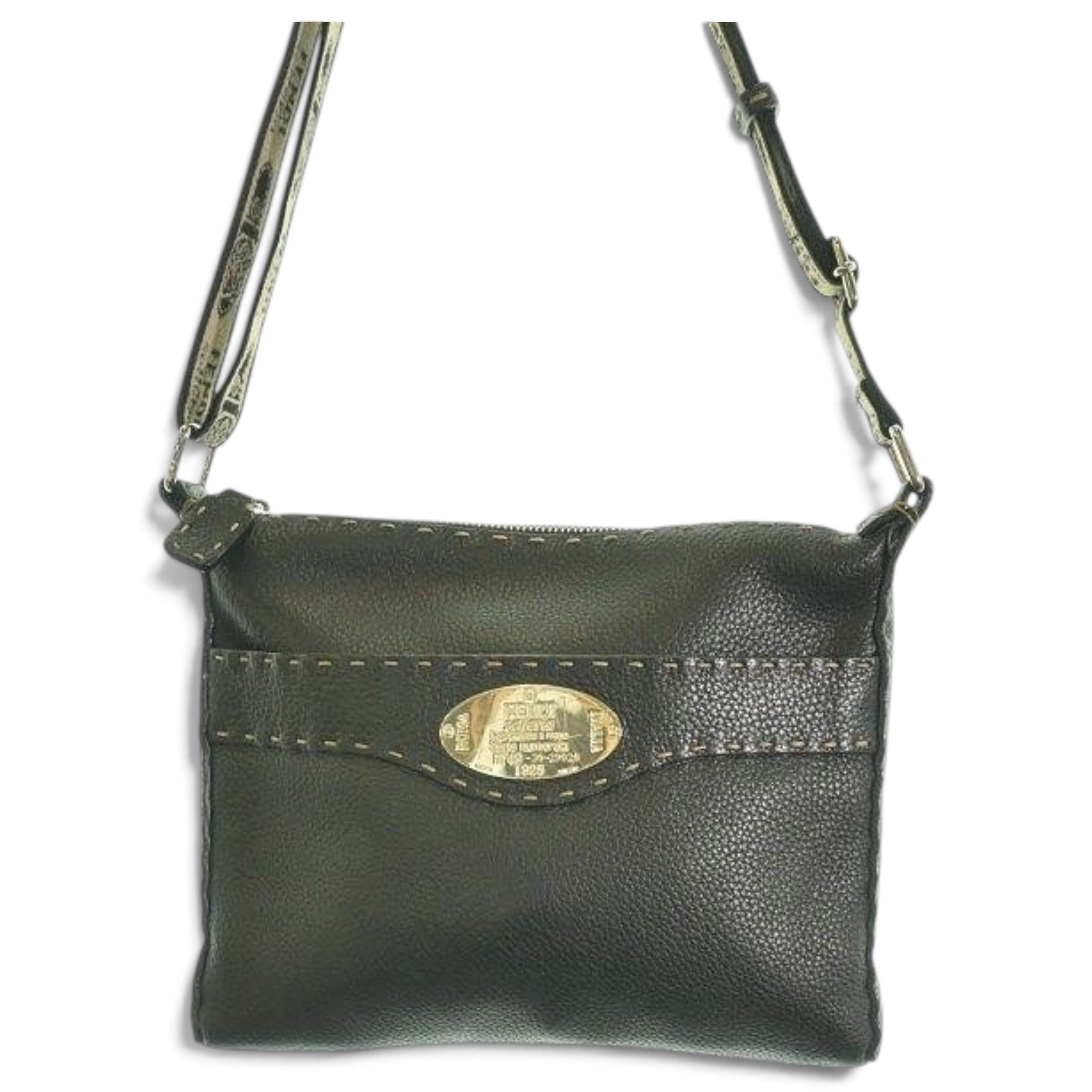 Pocket leather handbag
