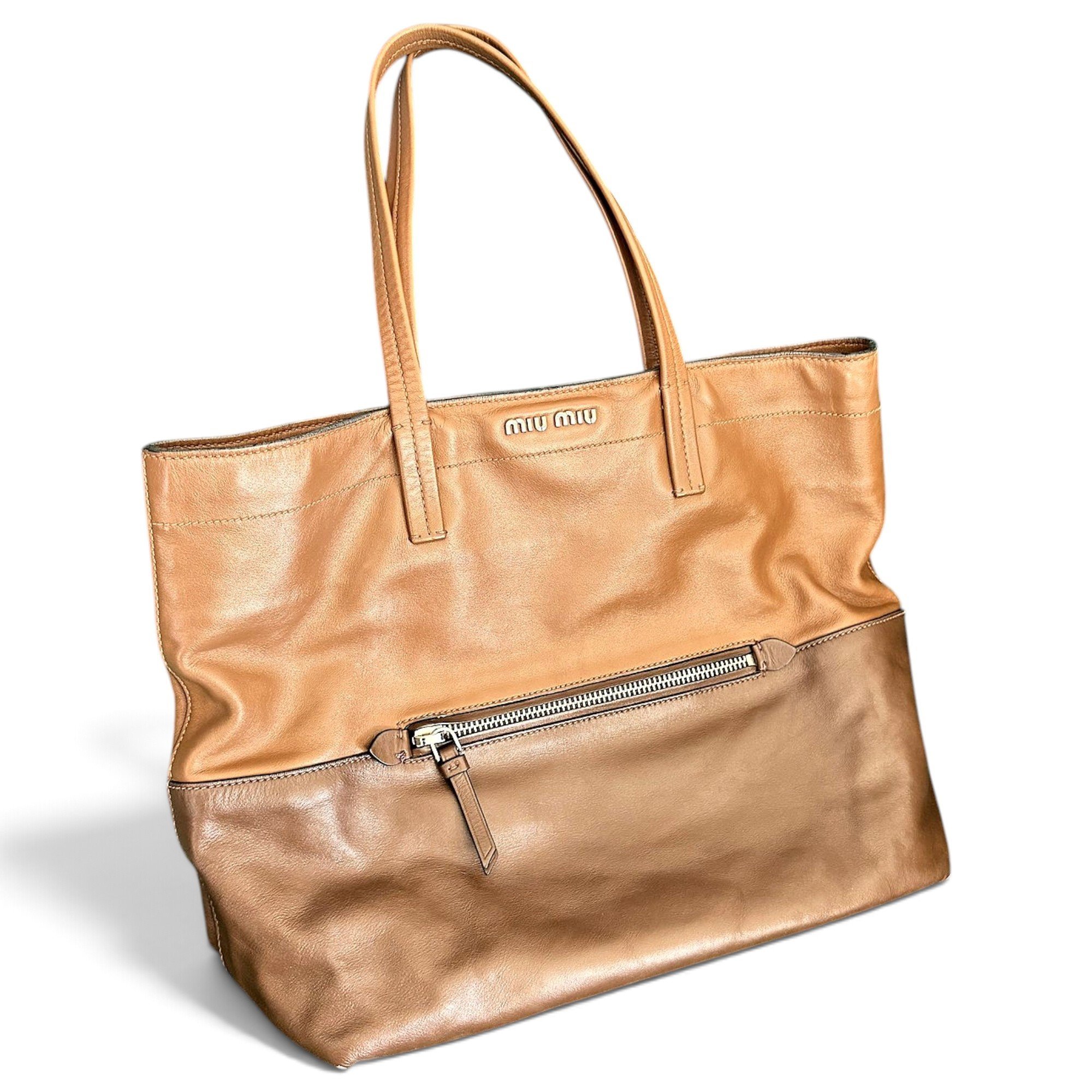 Leather handbag