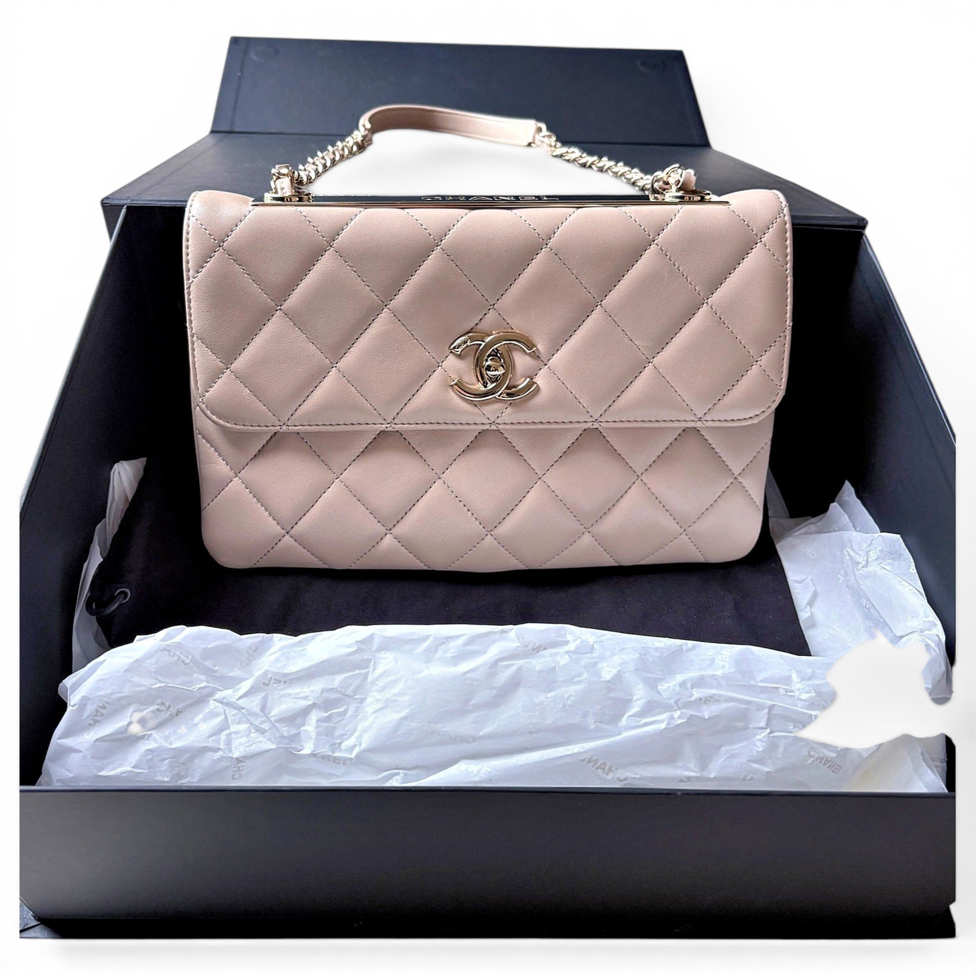 Chanel Trendy CC Flap leather handbag