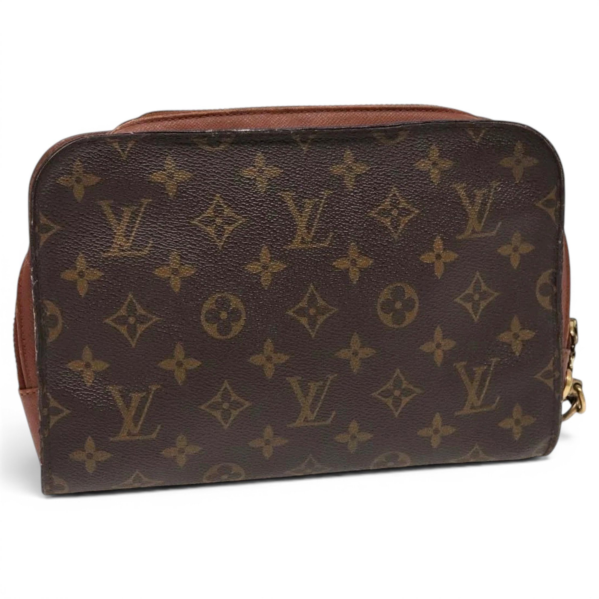 Leather clutch bag