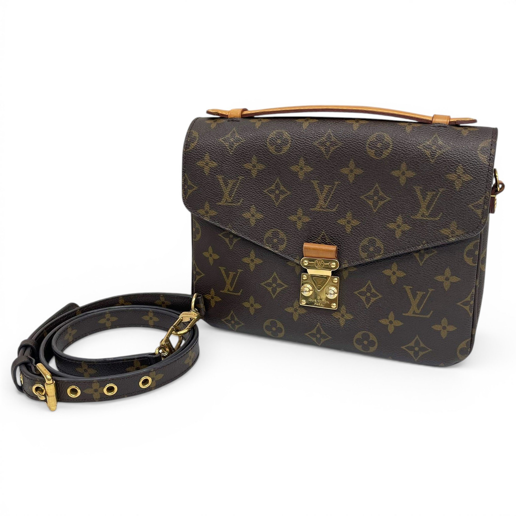 Metis leather handbag