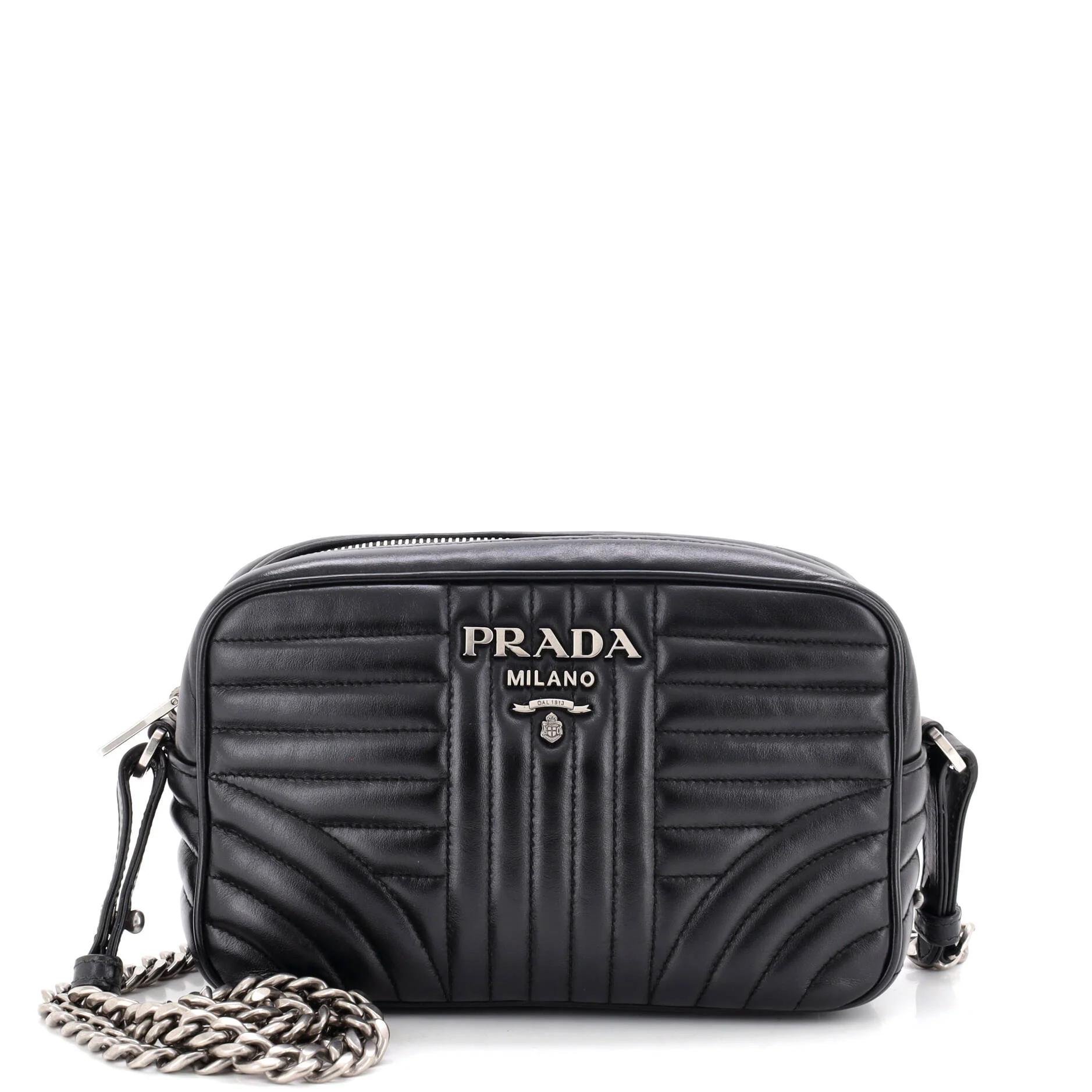 Diagramme leather crossbody bag
