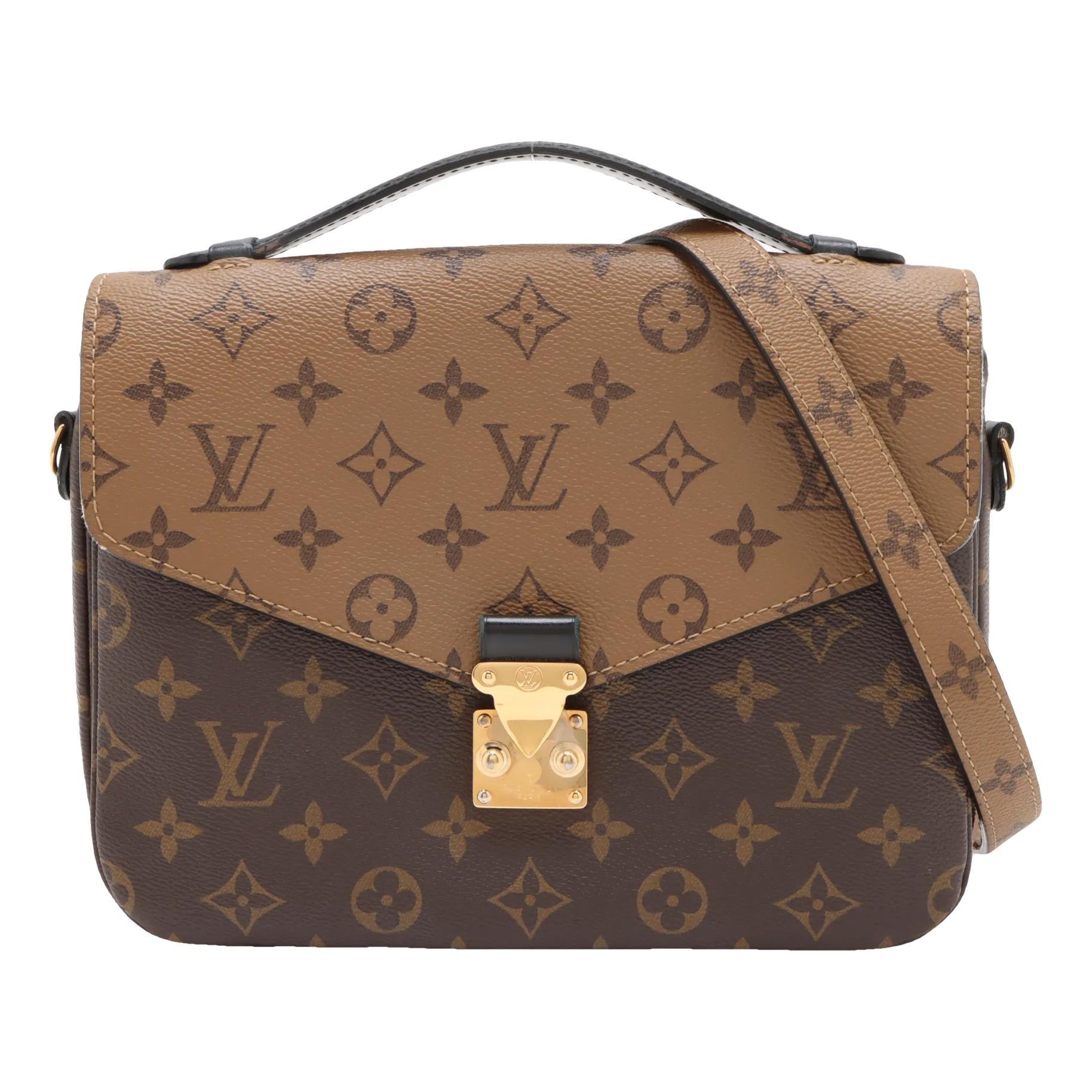 Metis leather crossbody bag
