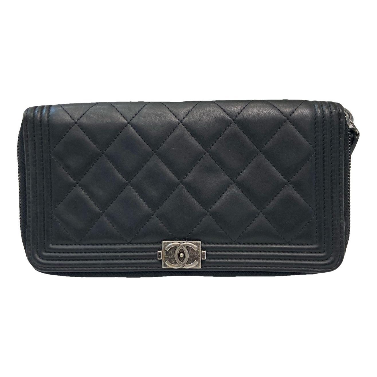 Wallet On Chain Boy Half Flap leather handbag