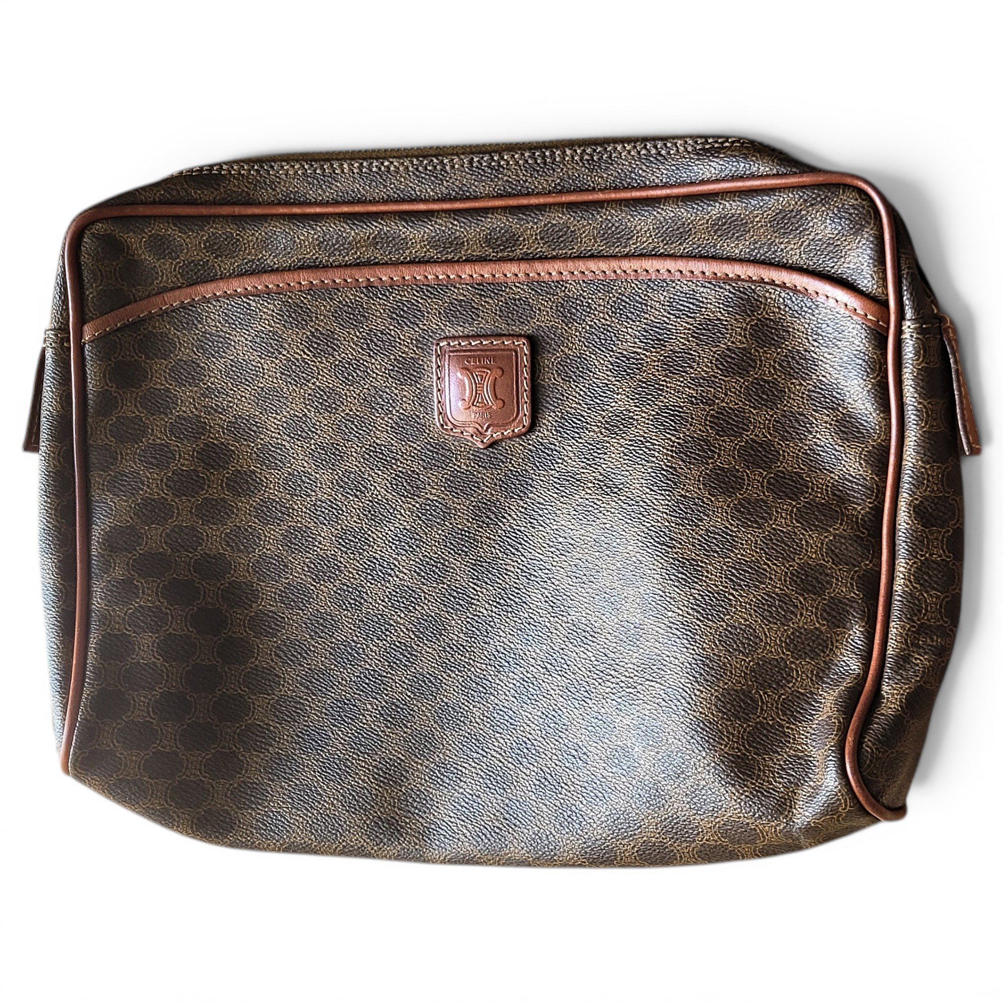 Triomphe Vintage leather clutch bag