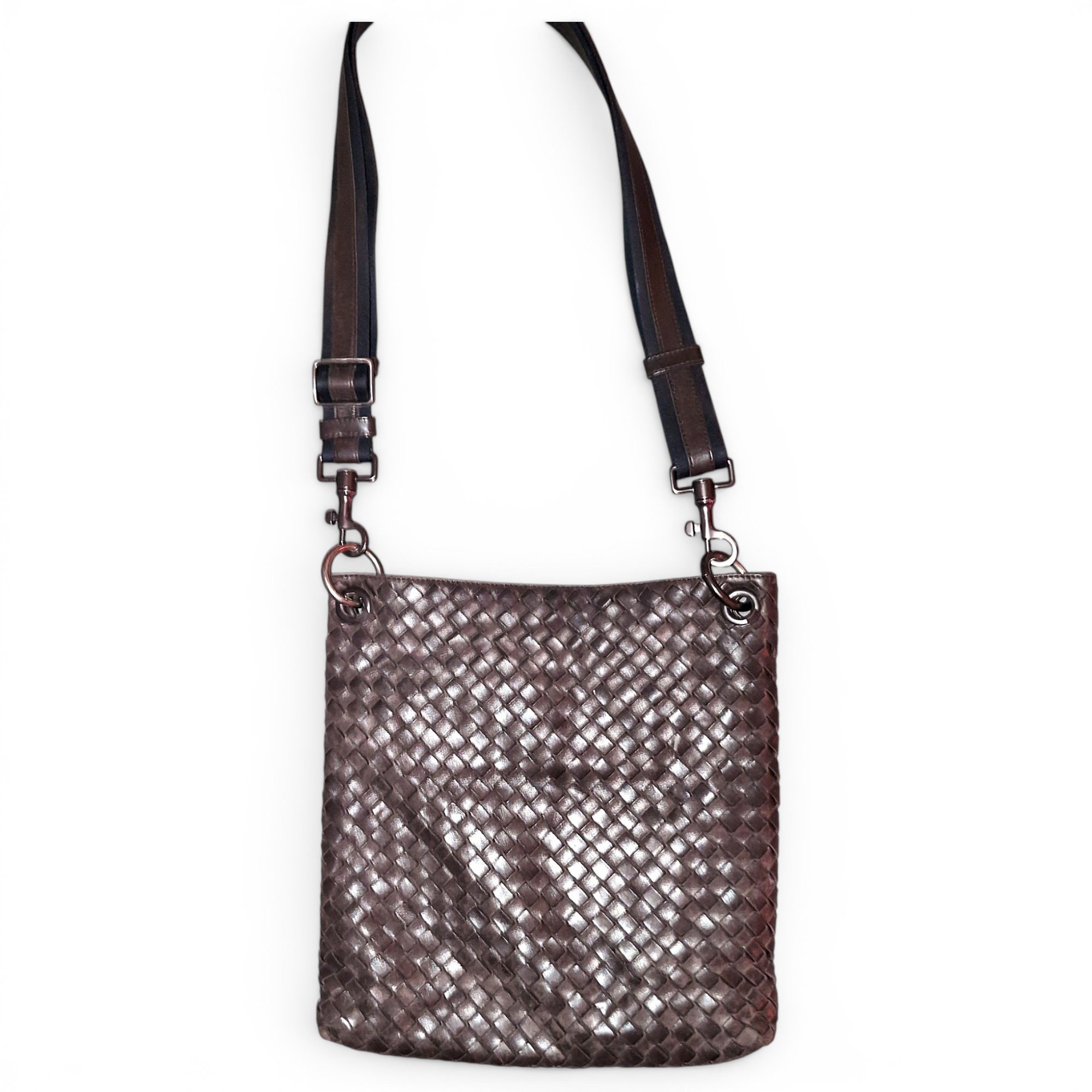 Veneta leather crossbody bag