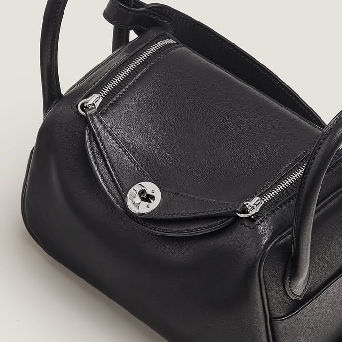 Noir Lindy II Mini Bag