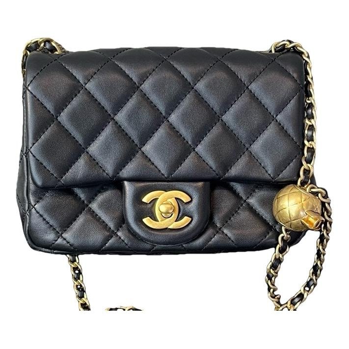 Timeless/Classique leather crossbody bag