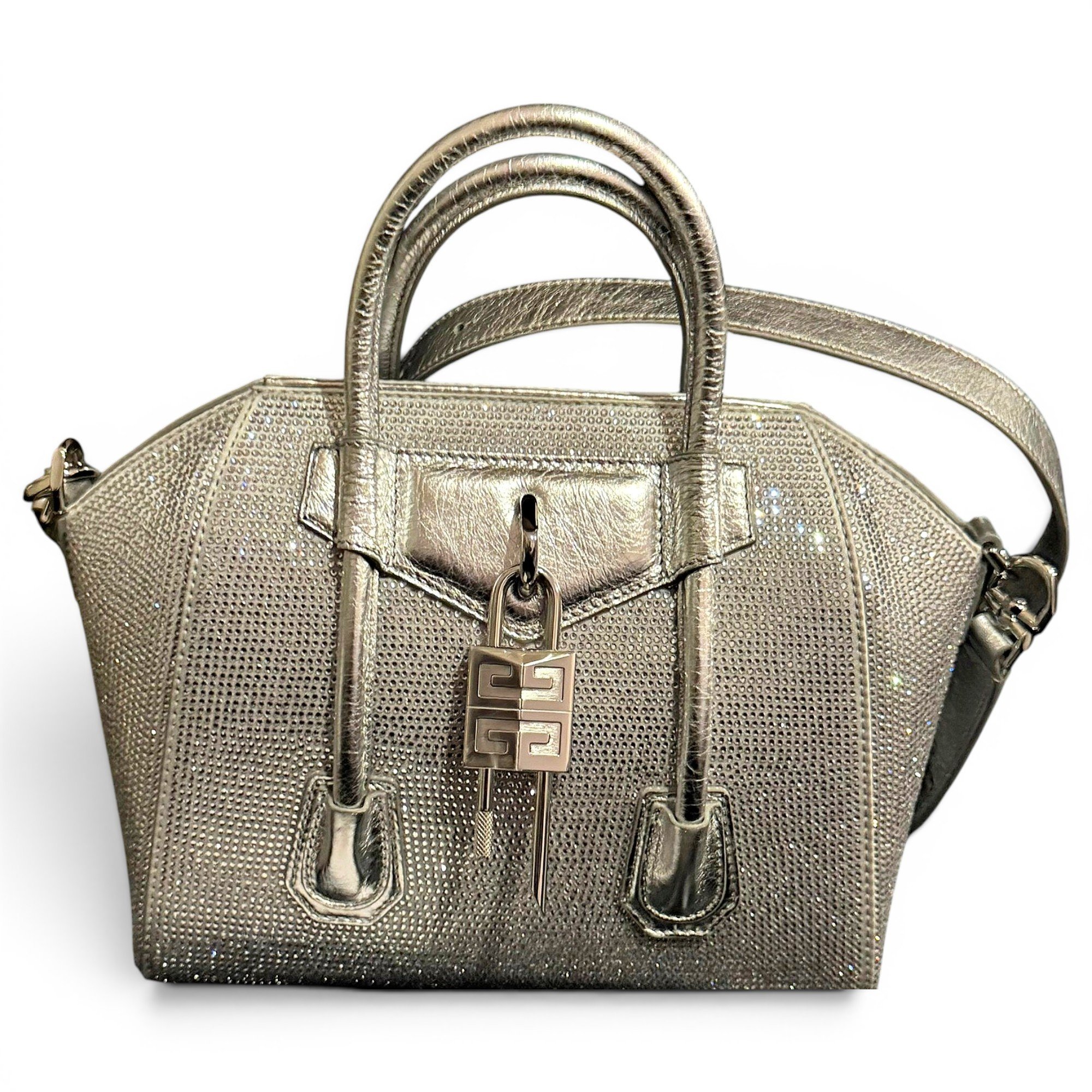 Antigona leather handbag