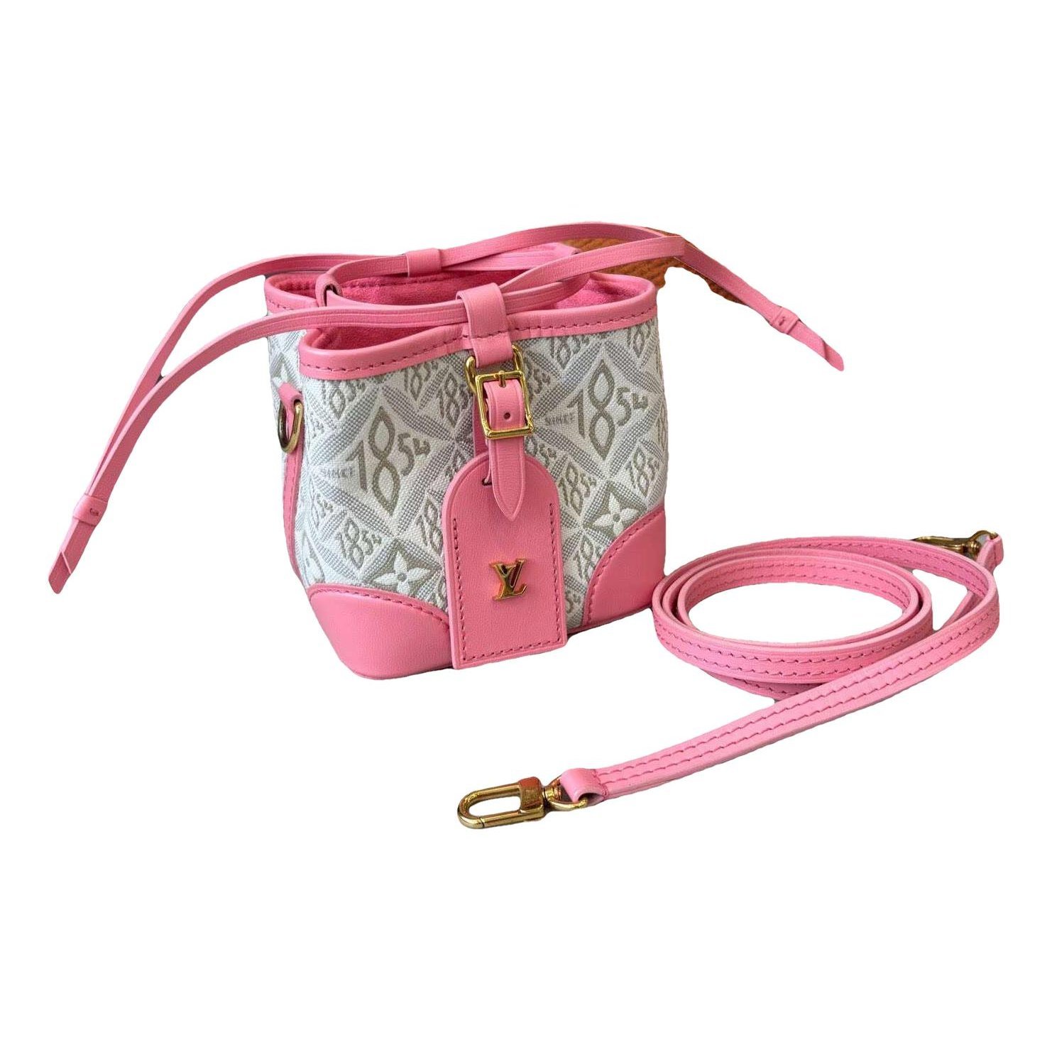 Noé leather handbag