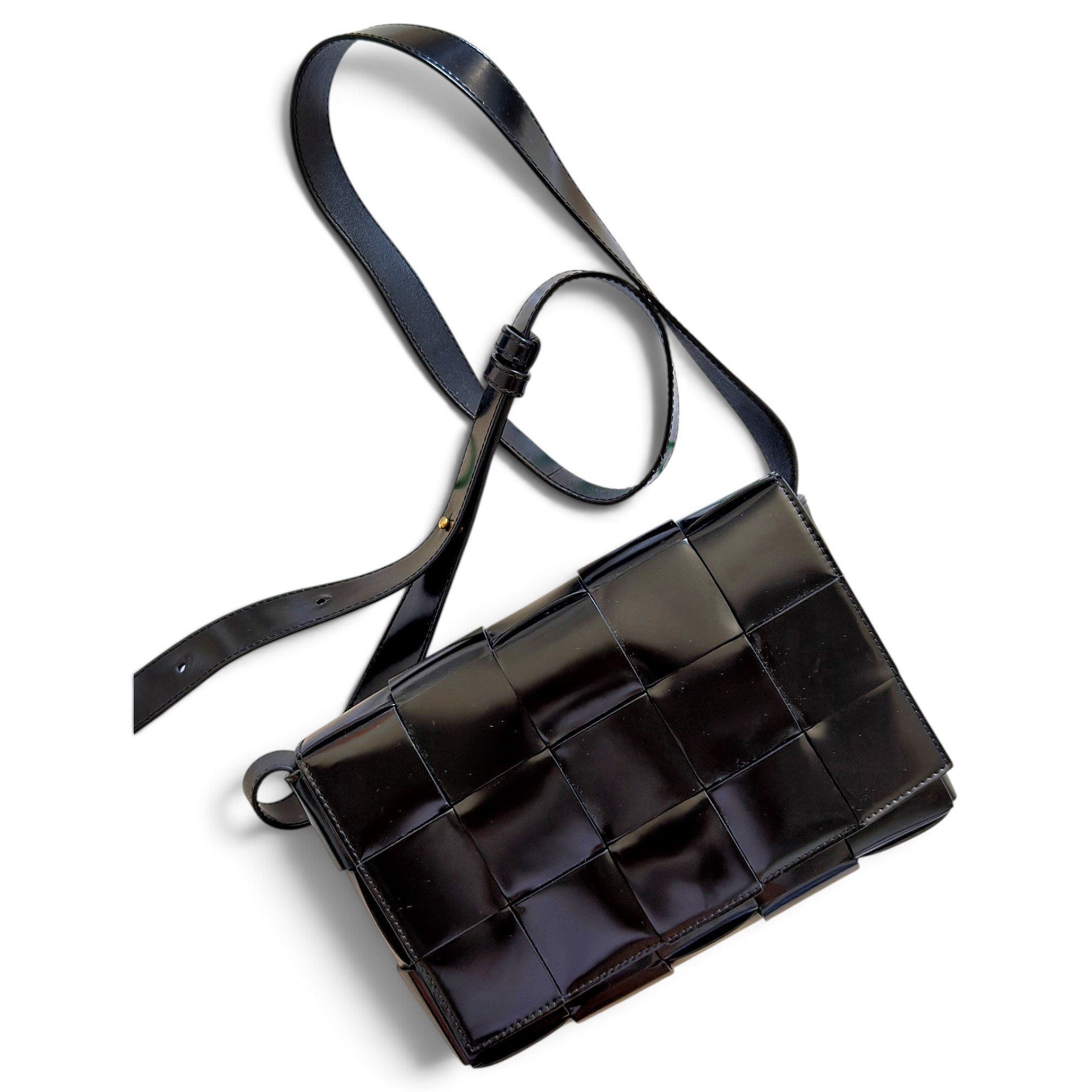 Cassette leather crossbody bag