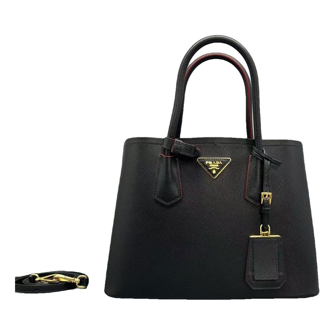 Double leather handbag