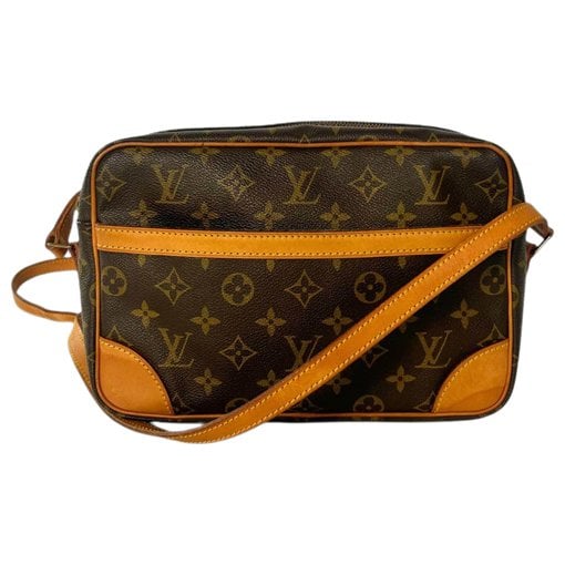 Trocadéro patent leather clutch bag