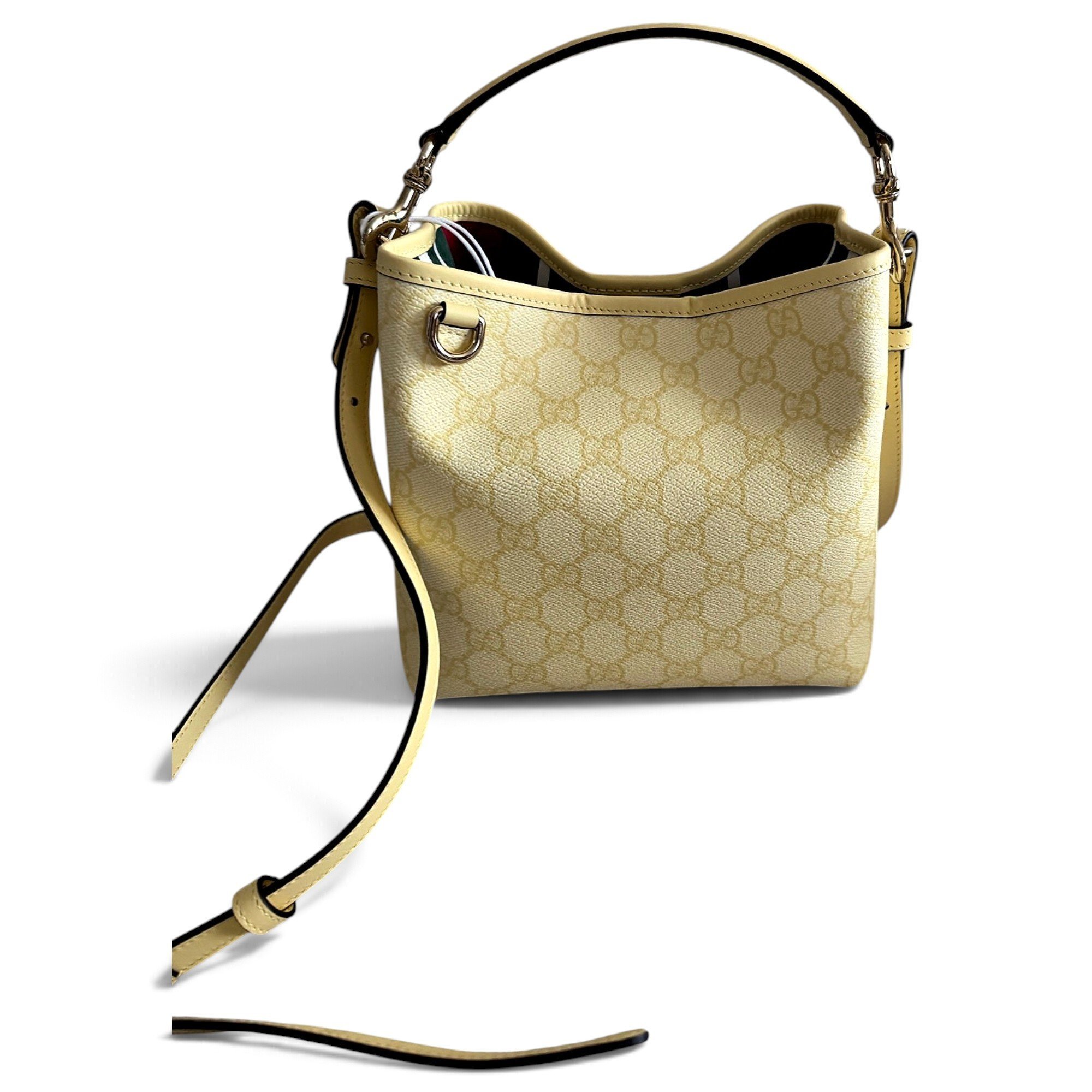 Leather bag