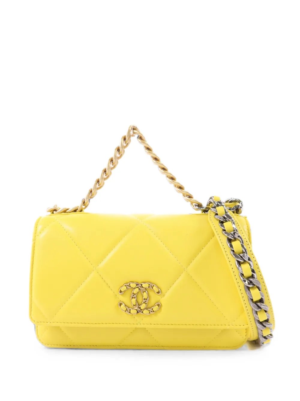 C19 quilted shoulder bag