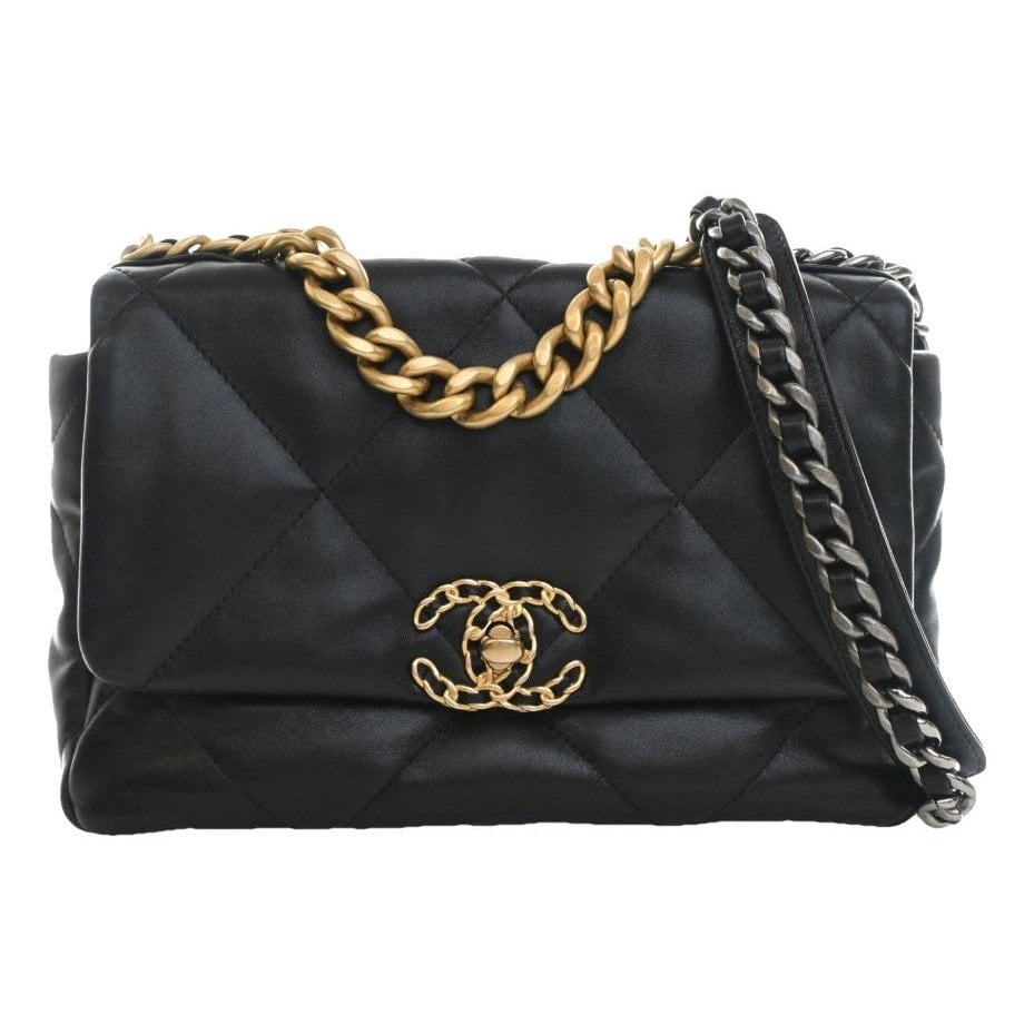 Chanel 19 leather crossbody bag