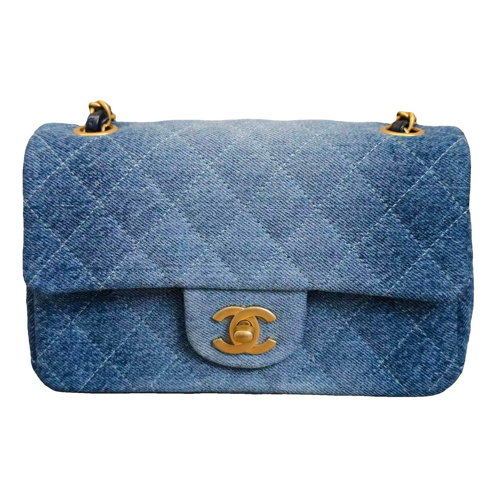 Timeless/Classique crossbody bag