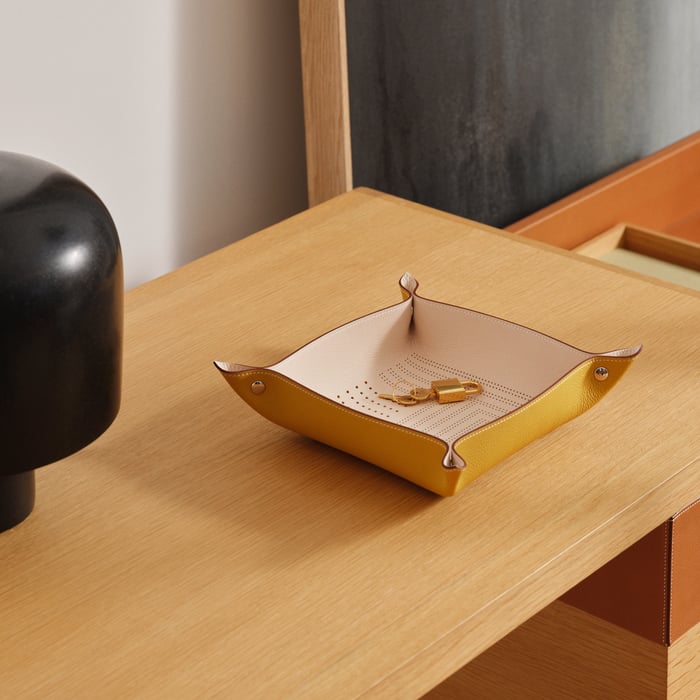 Mises Et Relances Myriade Change Tray
