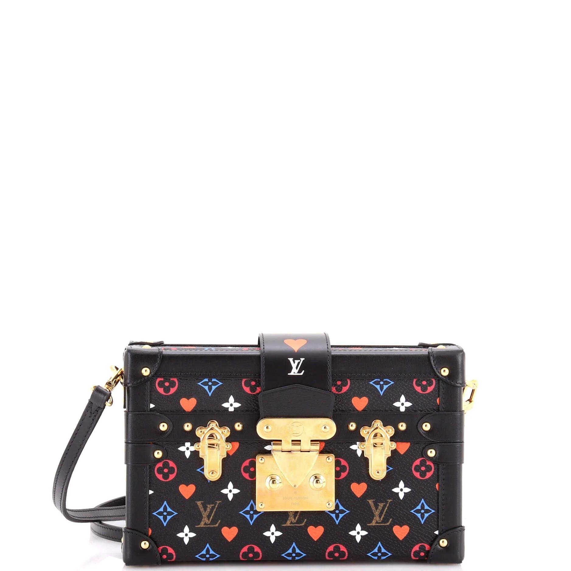 Louis Vuitton Cloth clutch bag