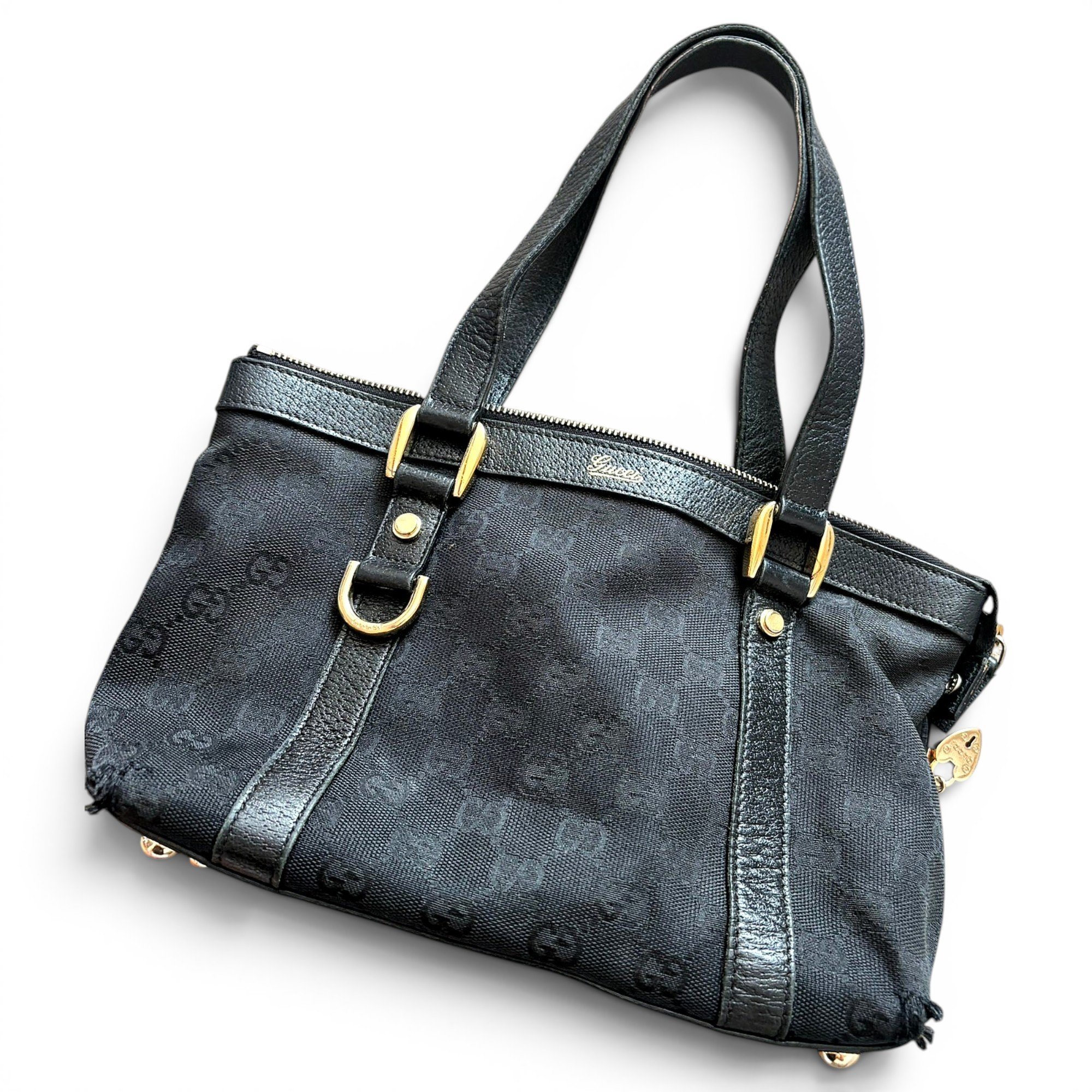 Abbey handbag