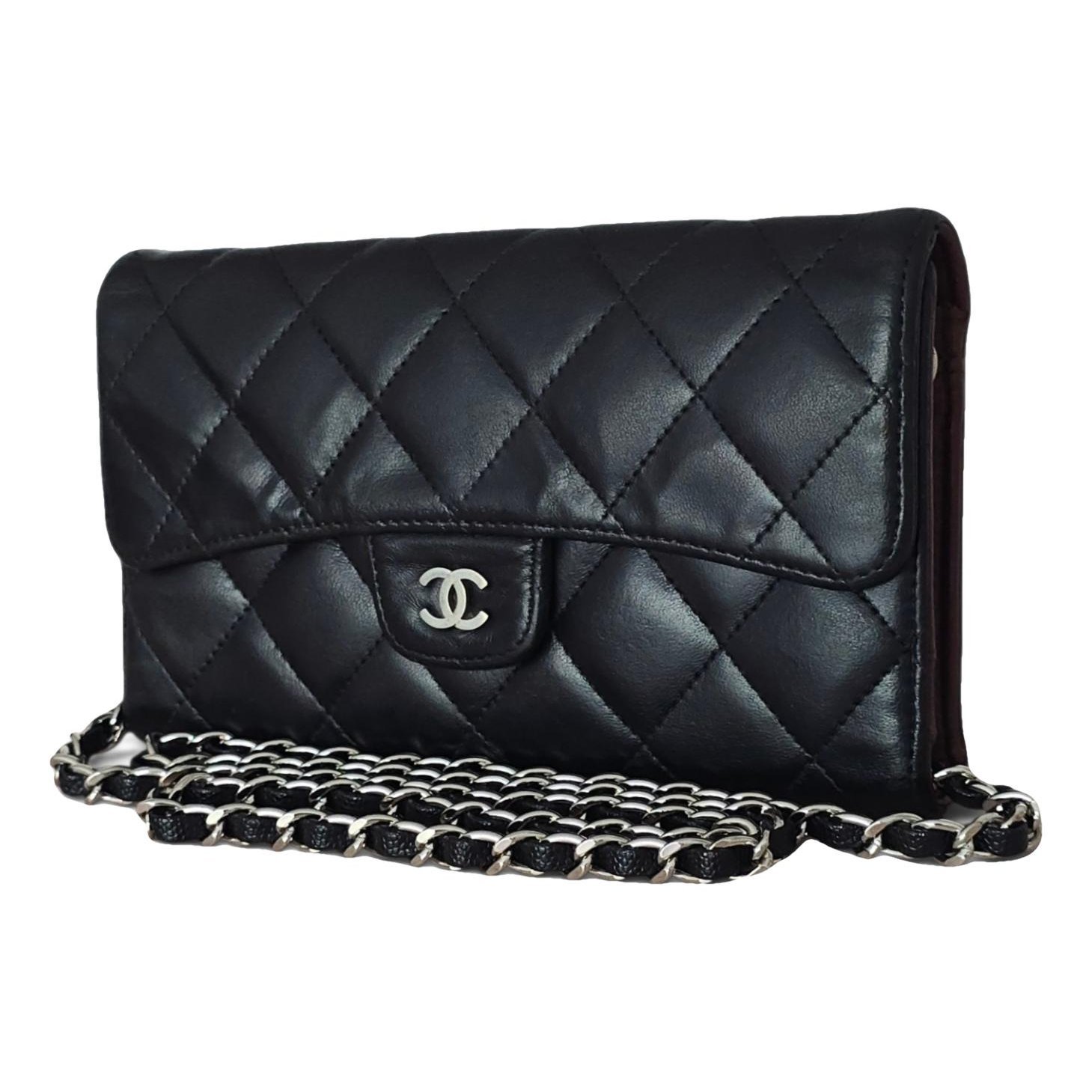 Wallet On Chain Timeless/Classique leather crossbody bag