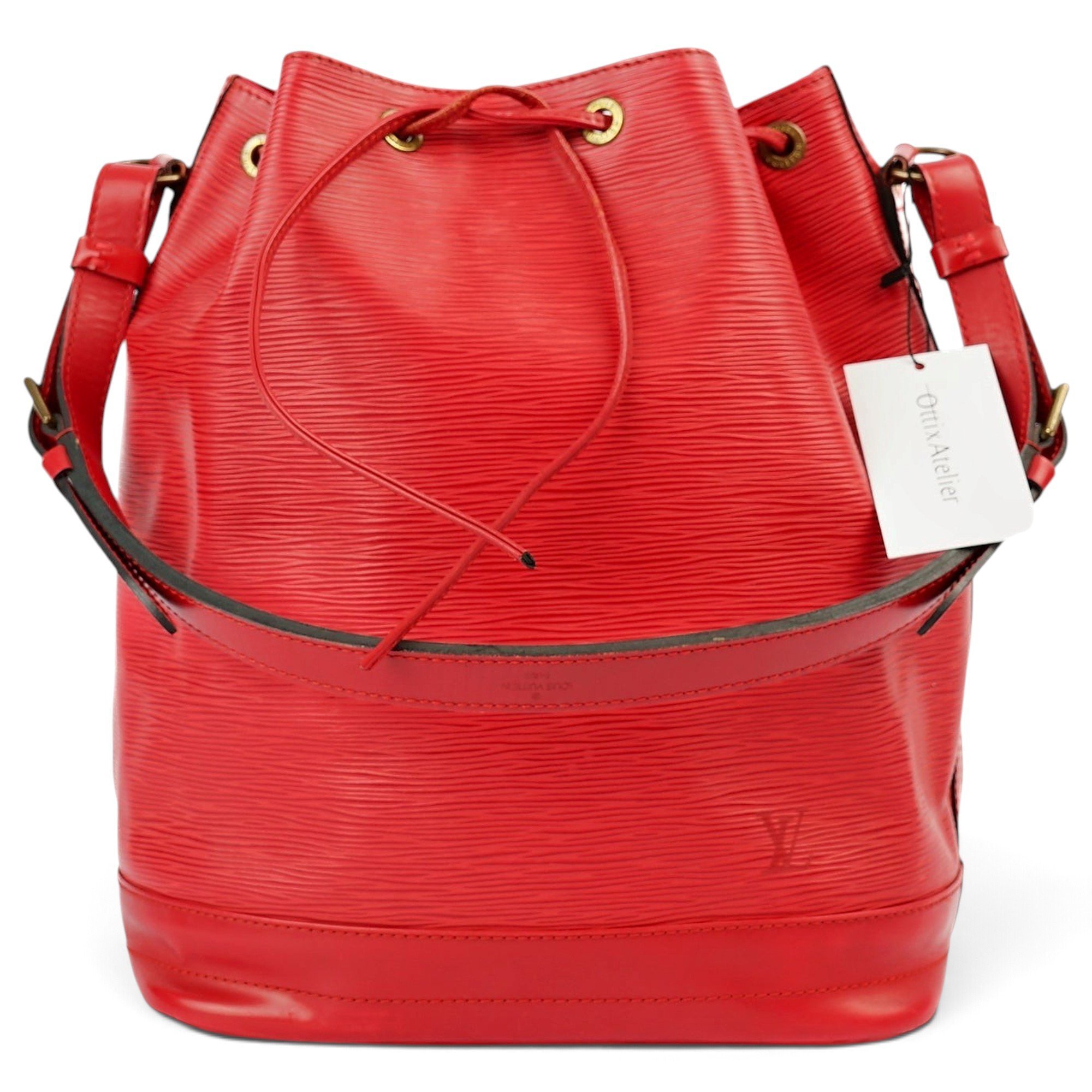 Noé leather handbag